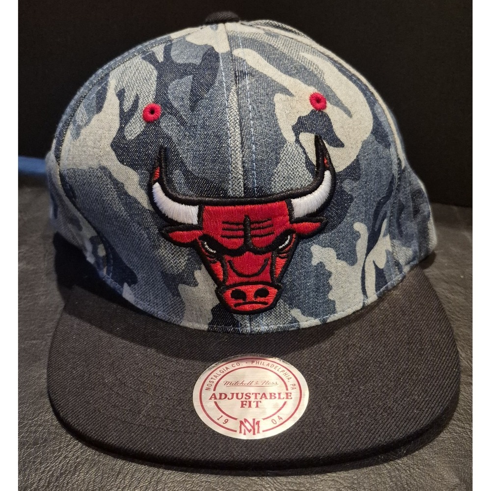 Mitchell and Ness Snapback Mens NBA Chicago Bulls Denim Camouflage Print Hat Cap